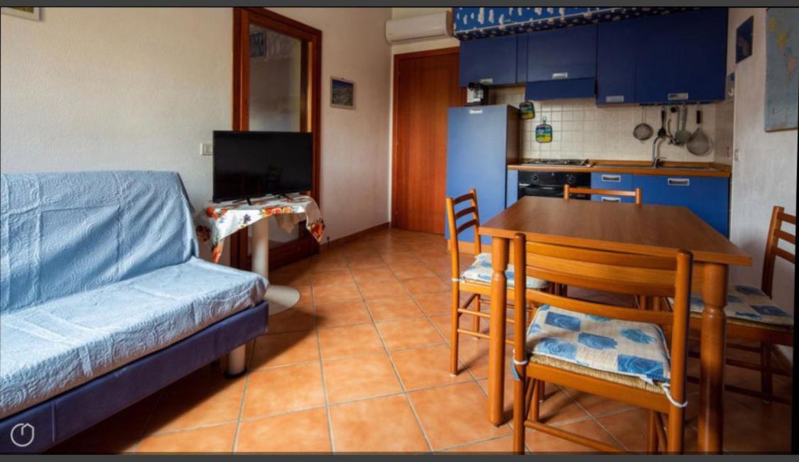 Minbywalk: Port-side With Quick Bus Access *